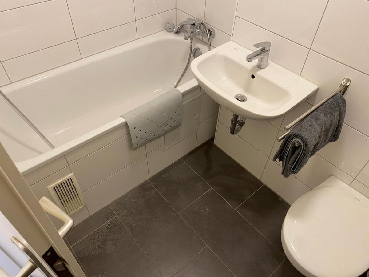 Interaktiv Appartements In Ratingen - Duesseldorferstrasse Kültér fotó